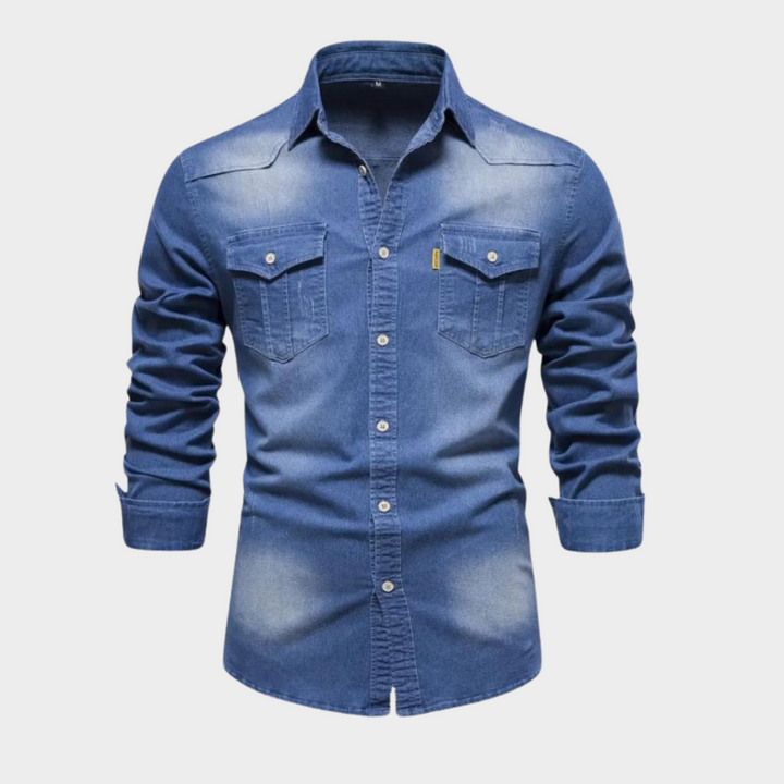 Men's full sleeve denim shirt with button closure