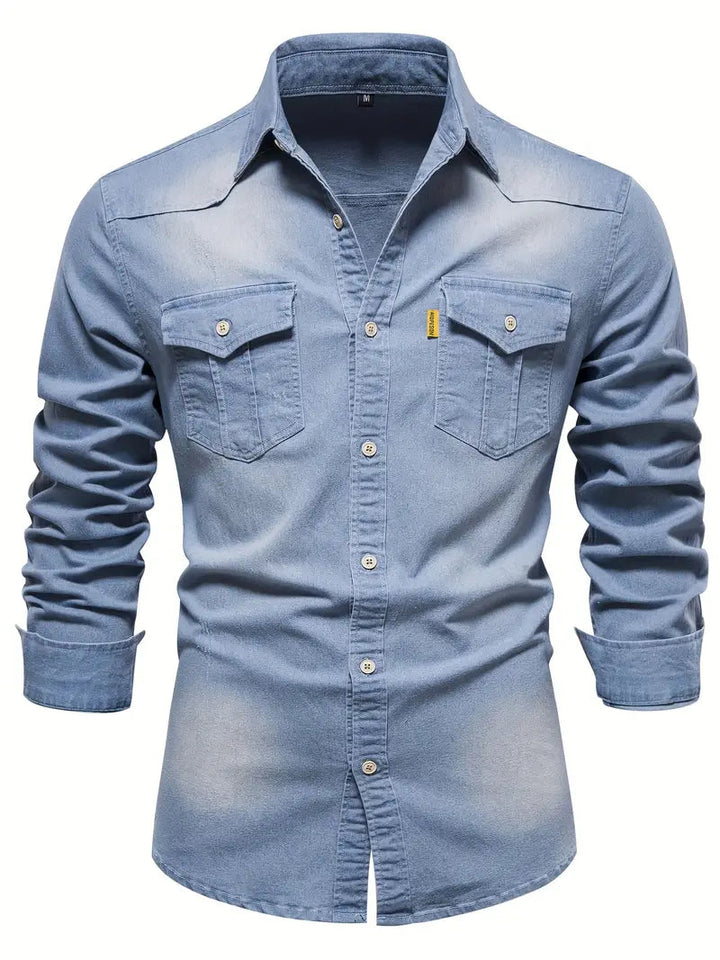 Men's full sleeve denim shirt with button closure