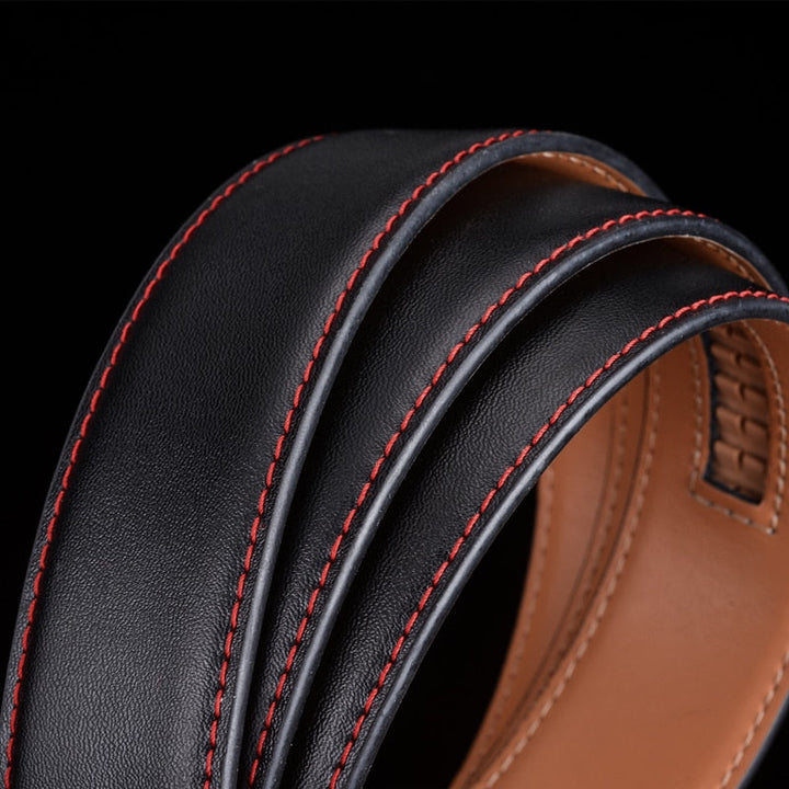 Classic & durable: men’s black leather belt