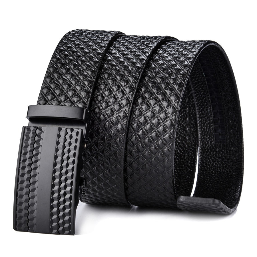 Elegant & durable: men’s black leather belt